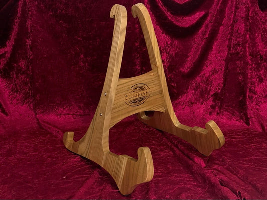The Universal Dannan Wooden Display Guitar Stand - Light Walnut