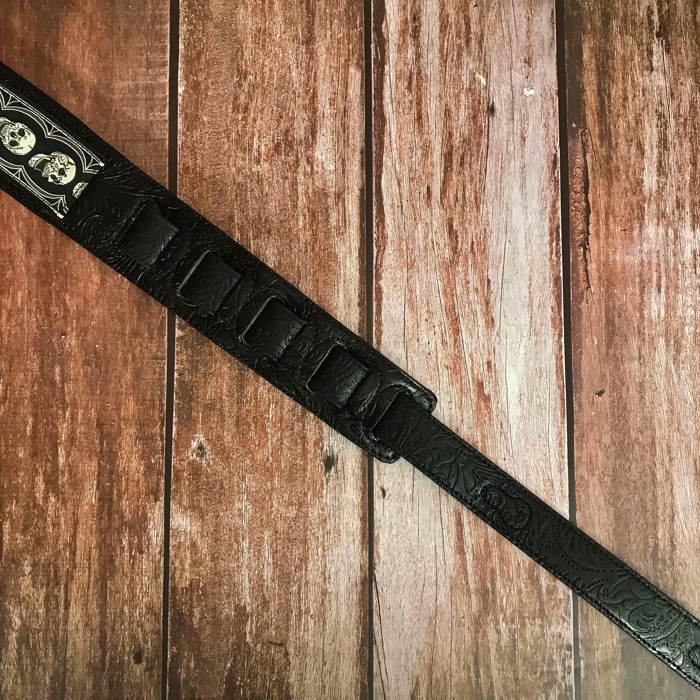 Black Padded Metal Skull Guitar Strap