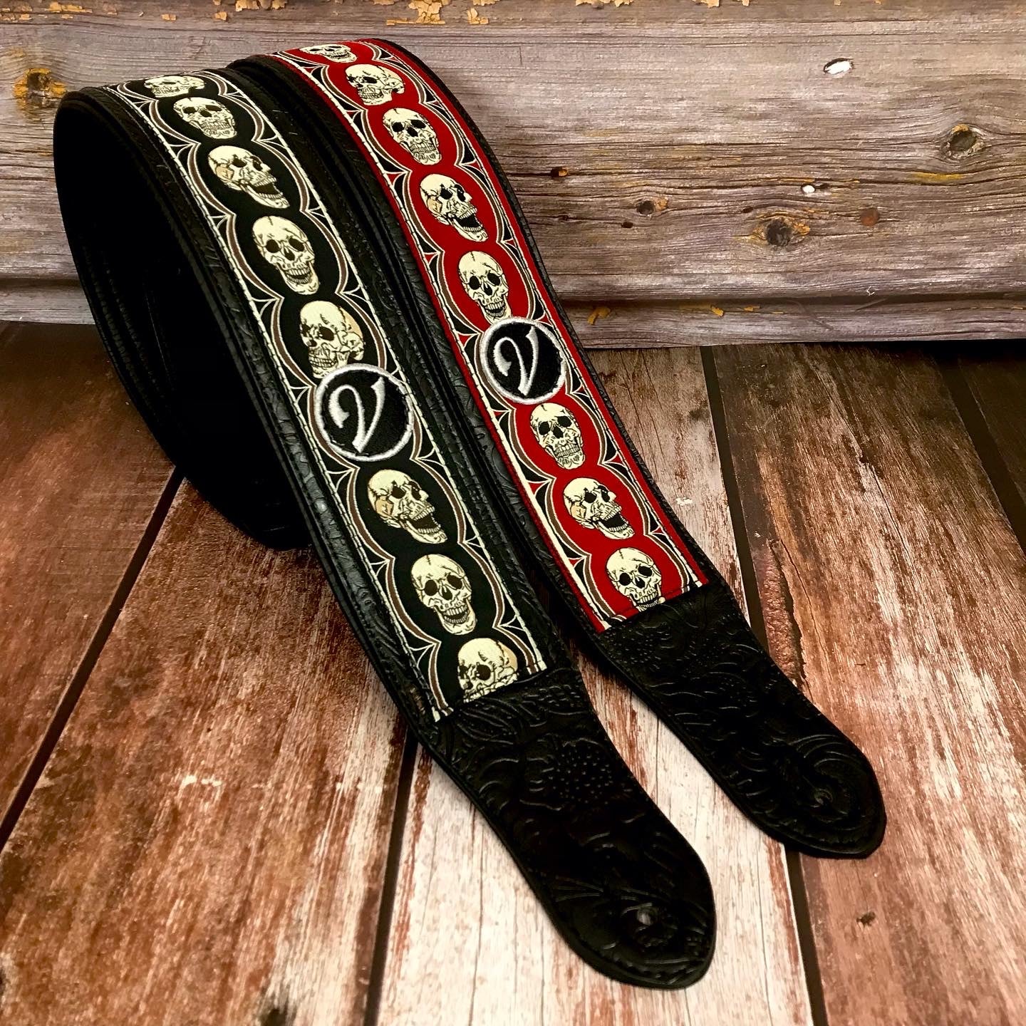 Black Padded Metal Skull Guitar Strap